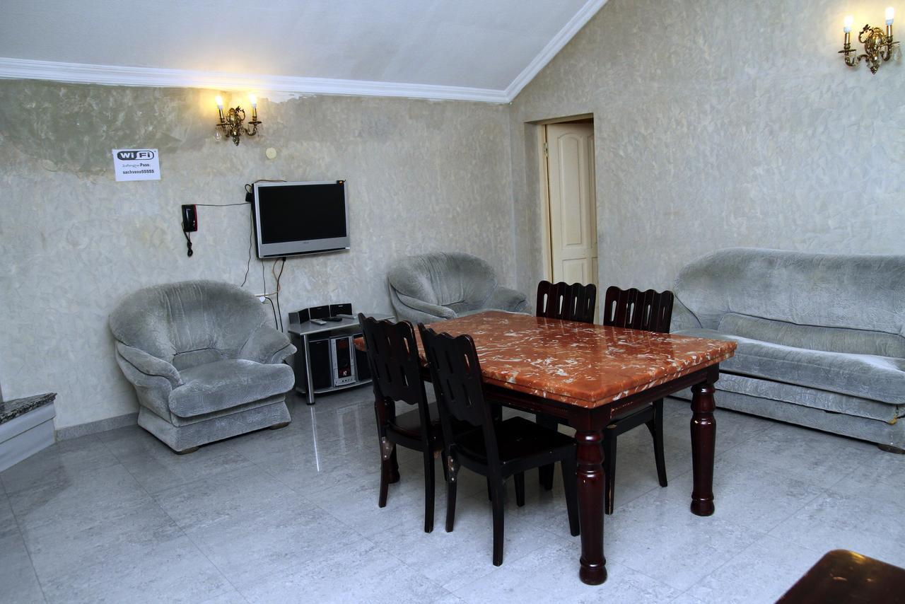 Hotel Sachveno Tbilisi Buitenkant foto