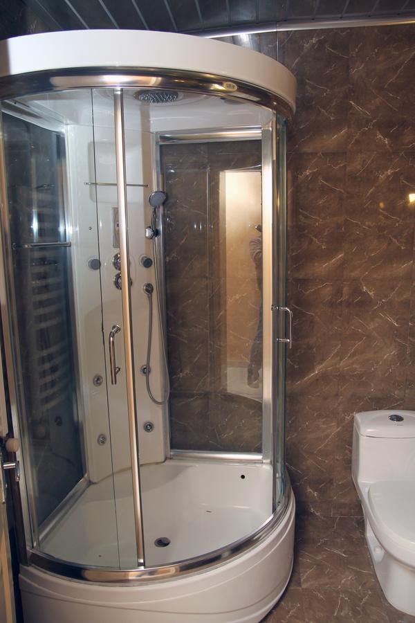 Hotel Sachveno Tbilisi Buitenkant foto