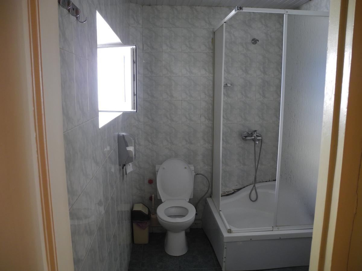 Hotel Sachveno Tbilisi Buitenkant foto