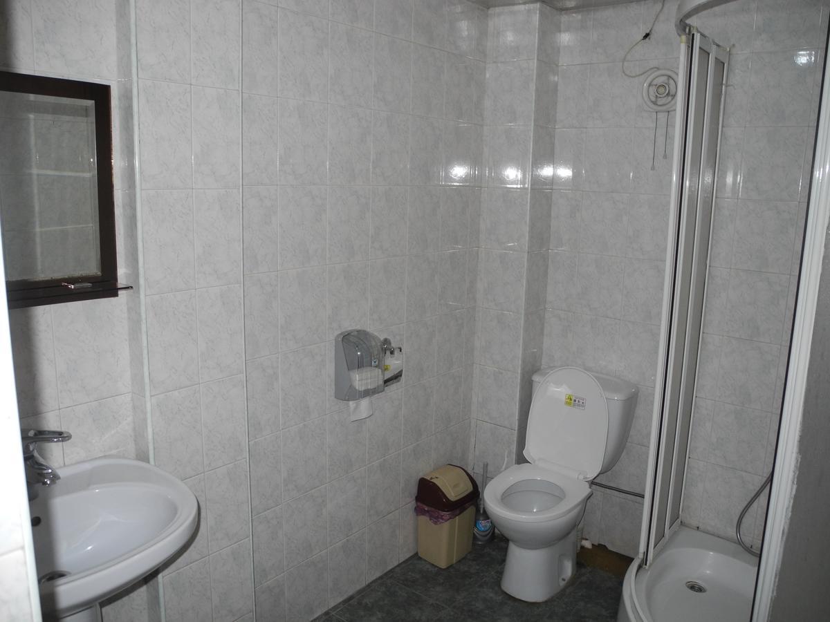 Hotel Sachveno Tbilisi Buitenkant foto
